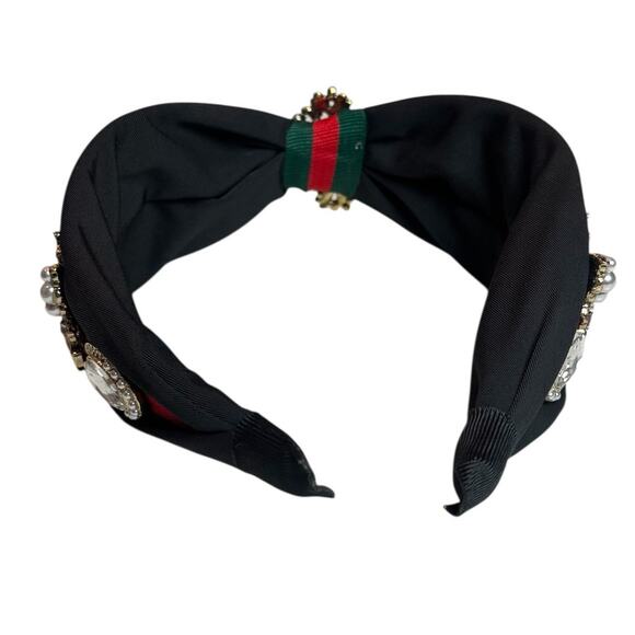 Elegant Black Headband with Pearls Crystals and Bee Details Fashion Hairband - Picture 4 of 5